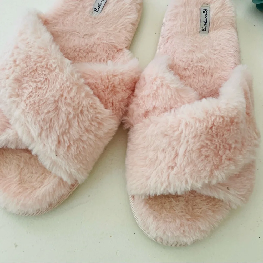 Splendid Faux Fur Slippers - Picture 3 of 5